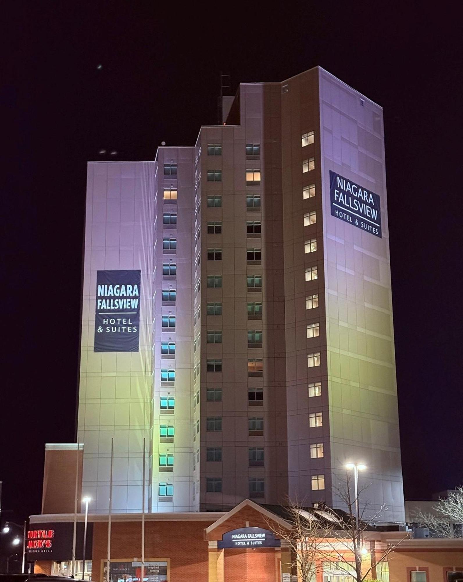 Niagara Fallsview Hotel & Suites Exterior photo